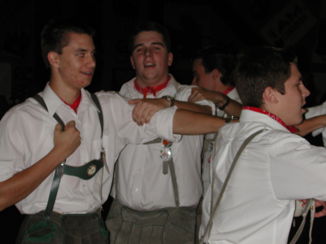 2002-10-11-001.JPG