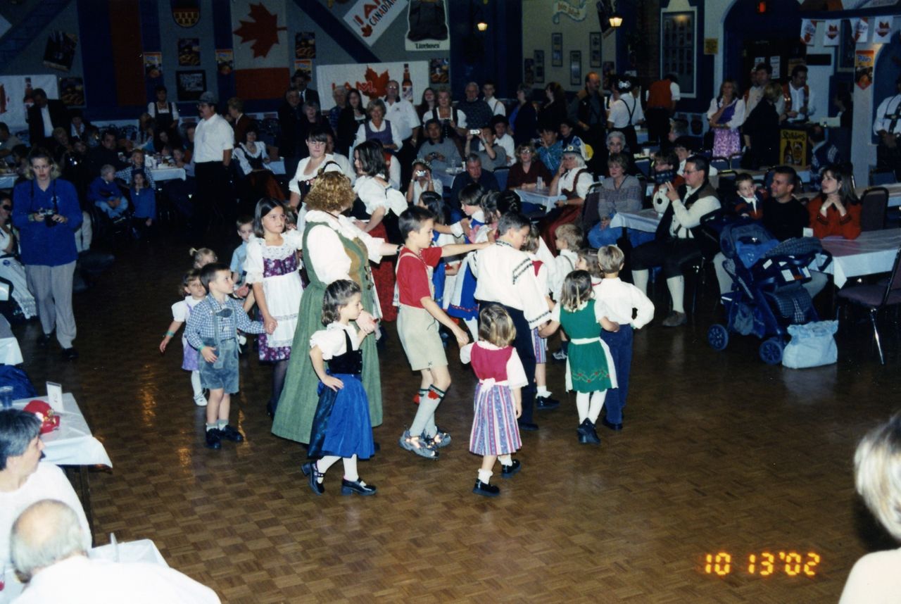 2002-10-13-005.jpg