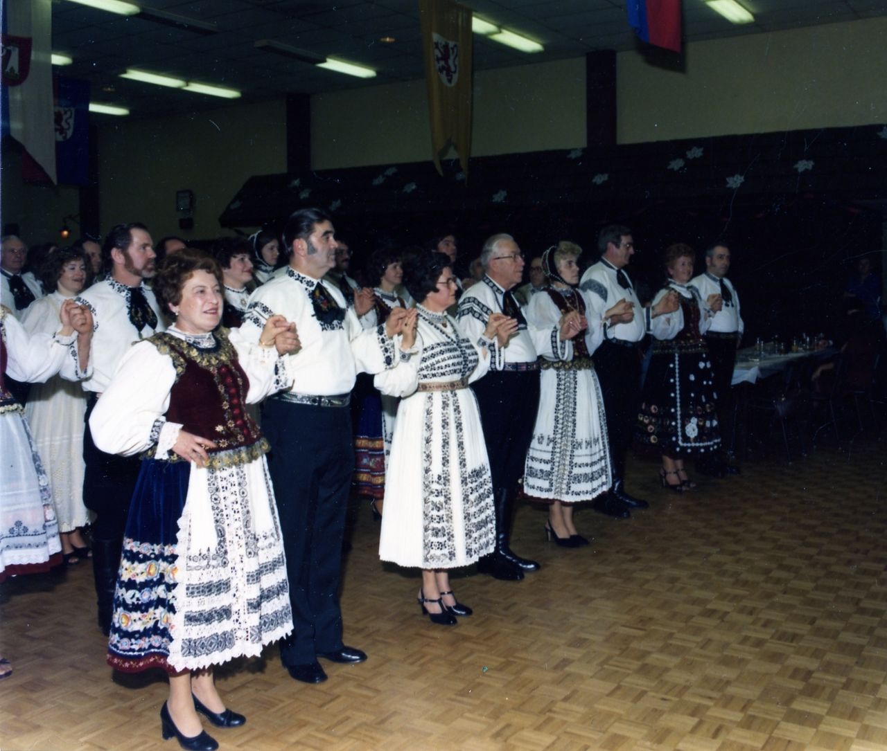 1975-06-011.jpg